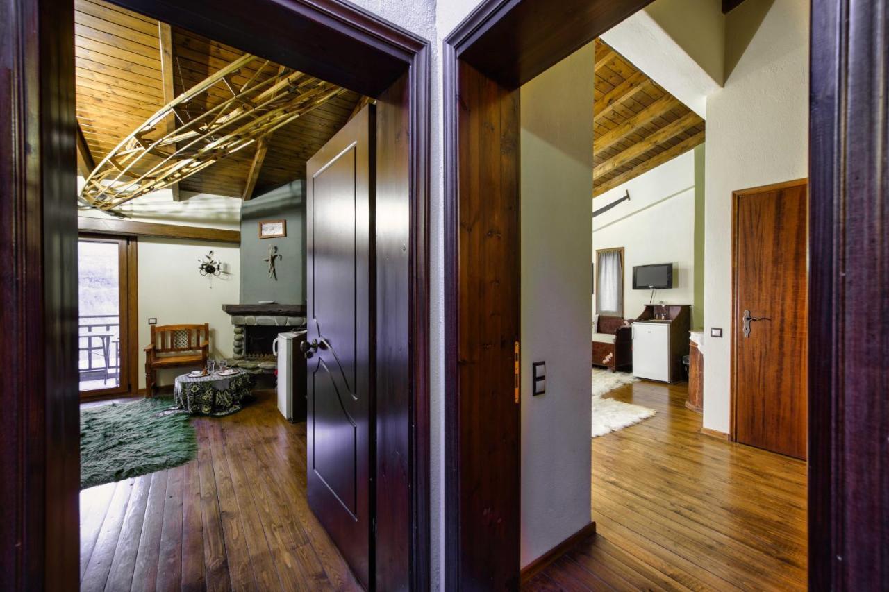 Hotel Teloneio Plaka  外观 照片