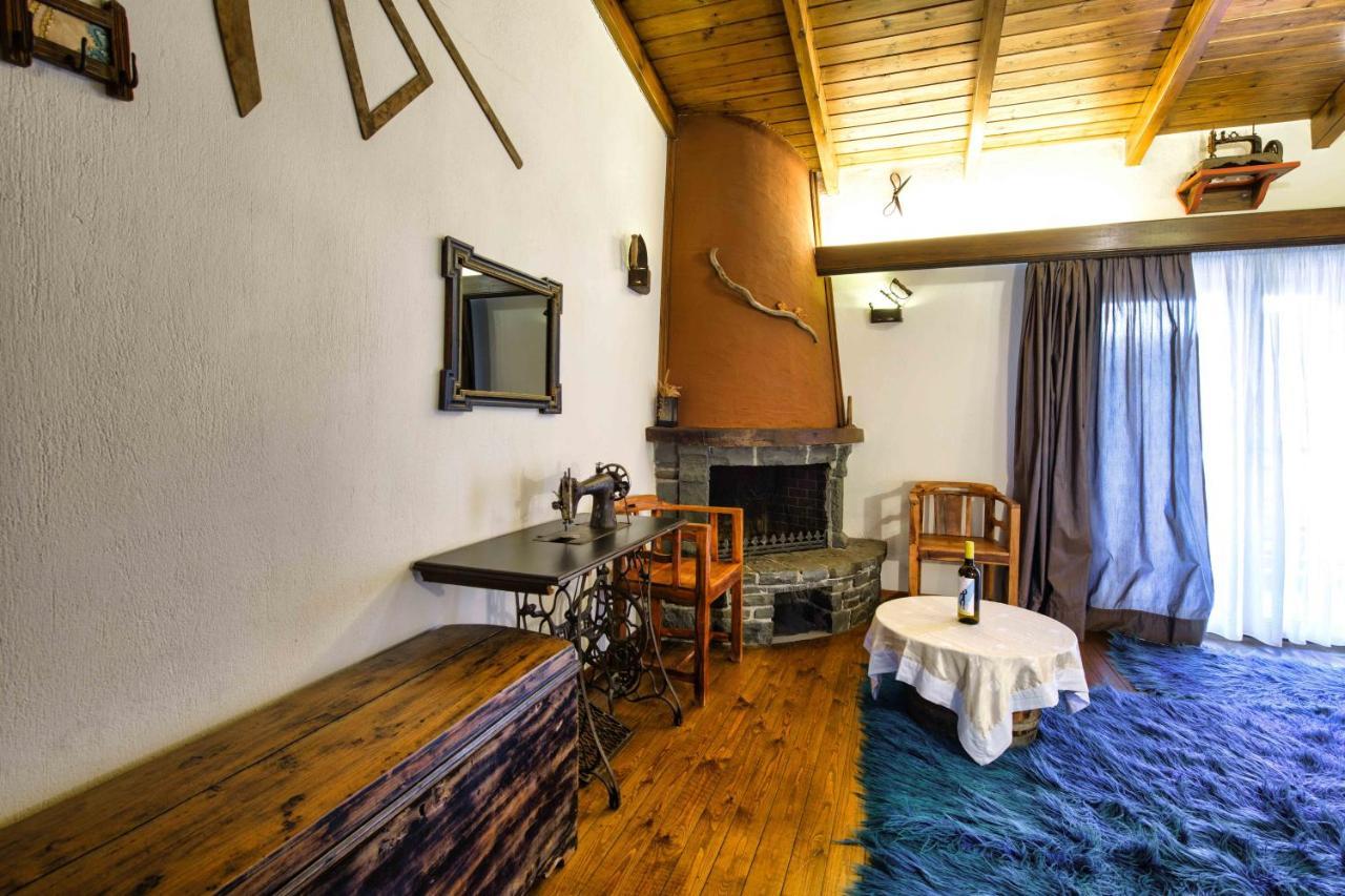 Hotel Teloneio Plaka  外观 照片