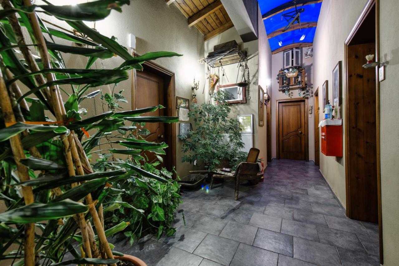 Hotel Teloneio Plaka  外观 照片