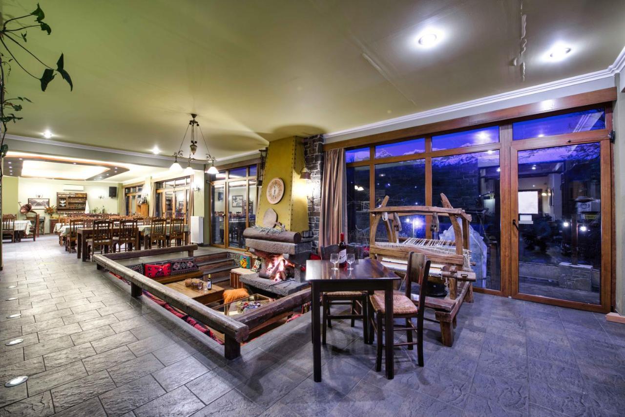 Hotel Teloneio Plaka  外观 照片