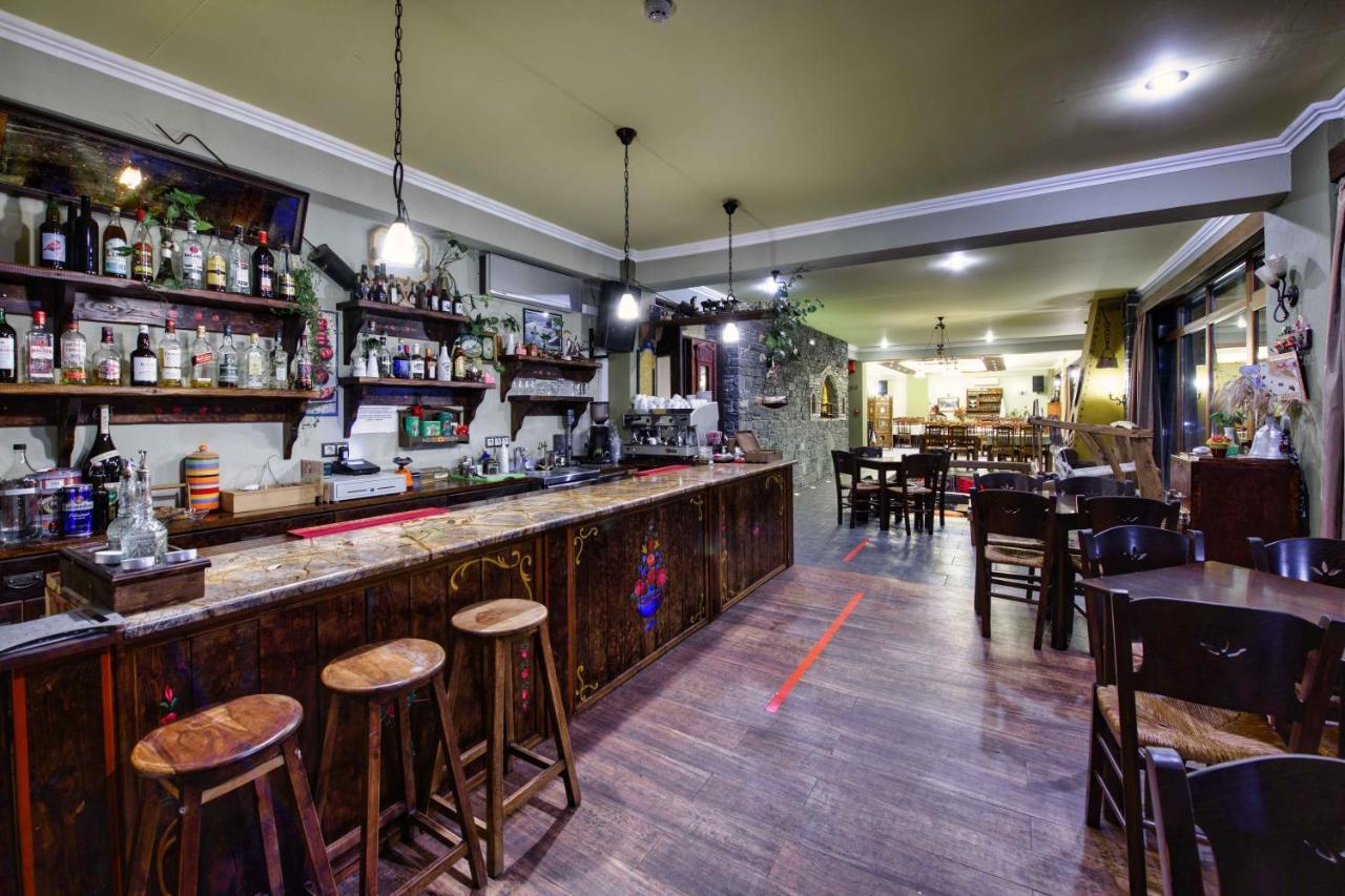 Hotel Teloneio Plaka  外观 照片